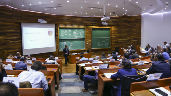 programas-de-perfeccionamiento-ipade-programa-ad2-img